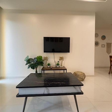Good Stay 2Bhk Pool Apartment 10 Mins From Dabolim Airport Goa 102 Consua Exterior photo