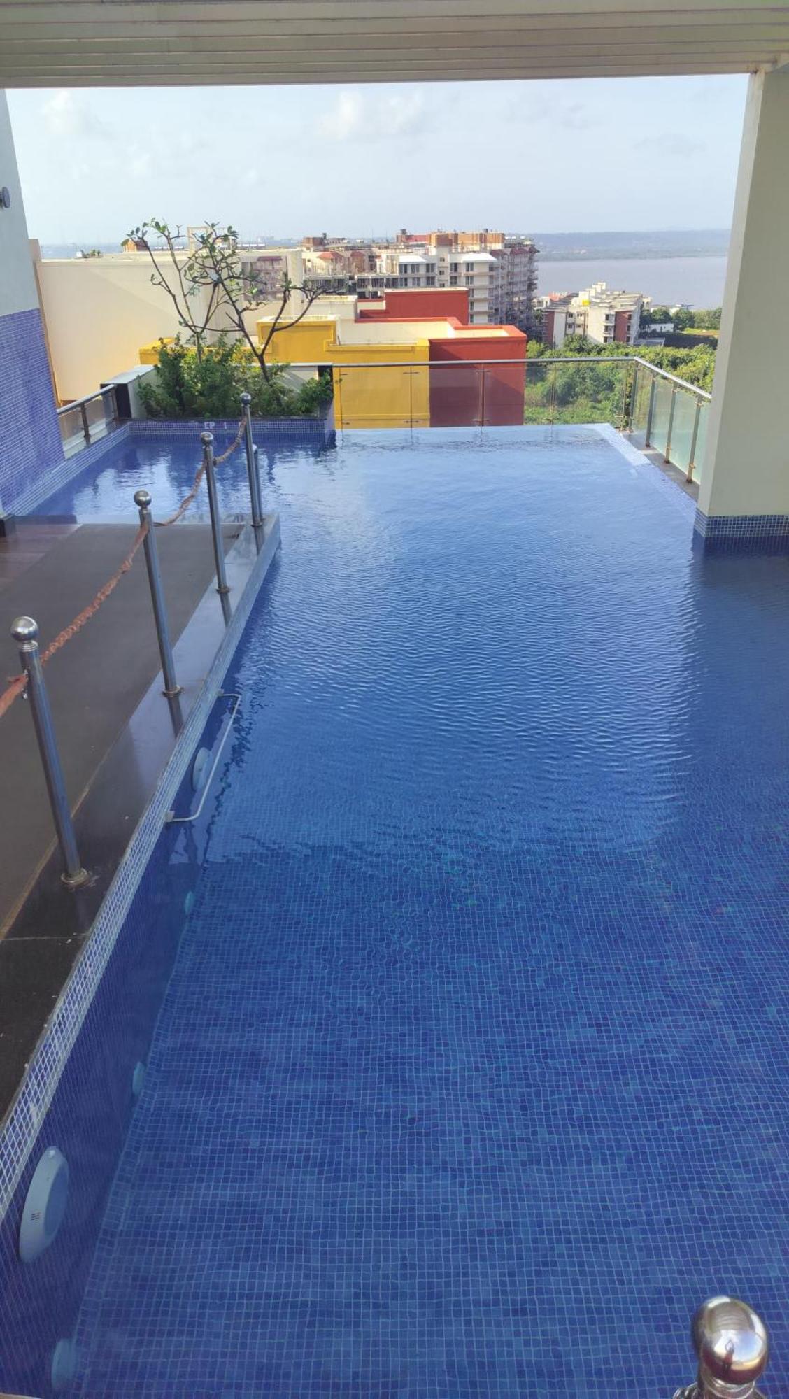 Good Stay 2Bhk Pool Apartment 10 Mins From Dabolim Airport Goa 102 Consua Exterior photo